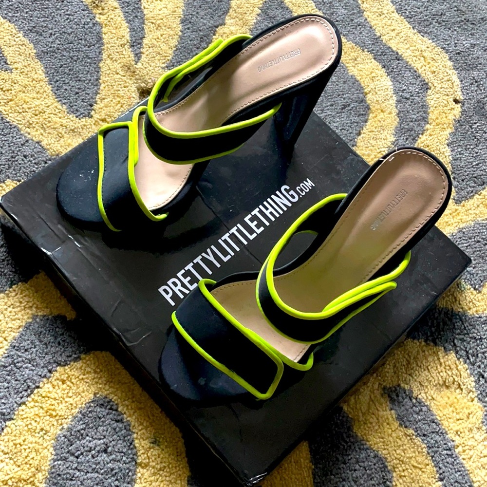 PLT LIME GREEN/BLACK HEELS SIZE 6